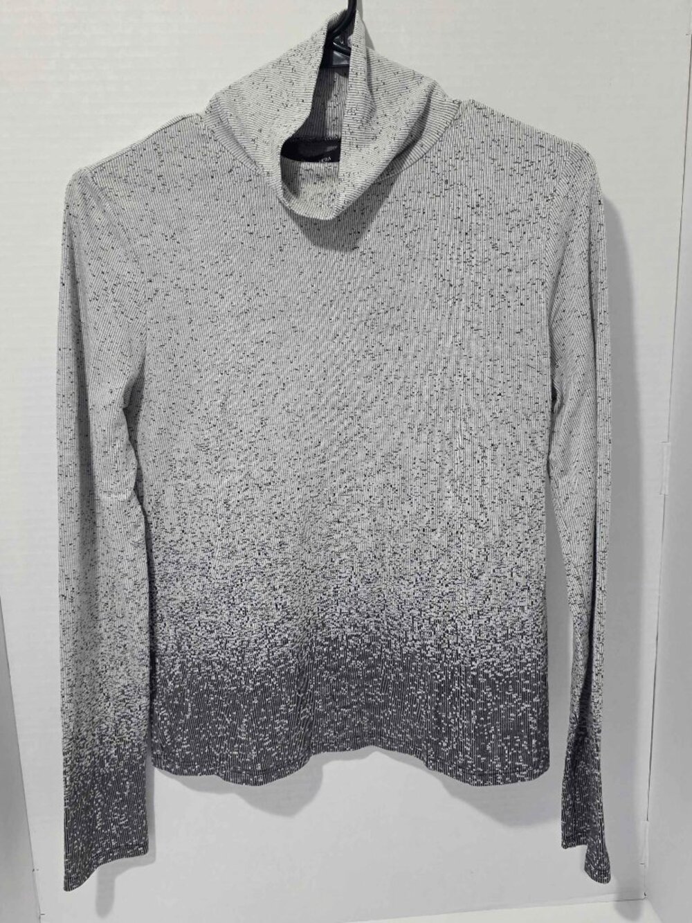 Simply Vera Vera Wang Gray Ribbed Turtleneck Long Sleeve Top Women's XS